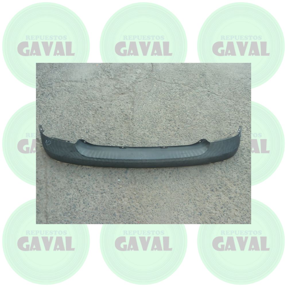 Moldura Superior de Parachoque Trasero Hyundai Getz 2007 2011 dañada