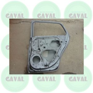 Puerta Trasera Copiloto Toyota Urban Cruise 2013