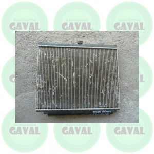 Radiador de Agua Hyundai Galloper 2000-2001 daños