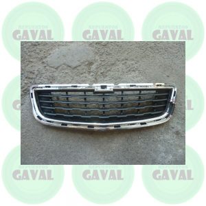 Rejilla de Parachoque Chevrolet Tracker LT 2015