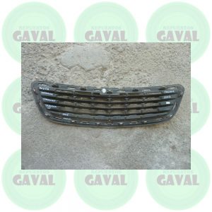 Rejilla de Parachoque Chevrolet Tracker LT 2015