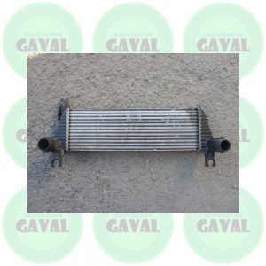 Radiador Intercooler Mazda BT50 2014 daños