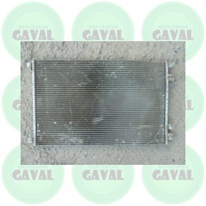 Radiador de Aire A/C Condensador Renault Megane 2 2006 (Sólo detalles estéticos)