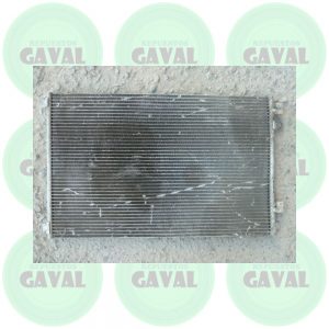 Radiador de Aire A/C Condensador Renault Megane 2 2006 (Sólo detalles estéticos)