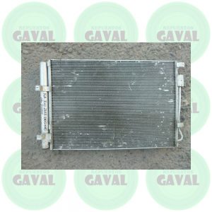 Radiador de Aire A/C Condensador Kia Rio 2015 (Sólo detalles estéticos)