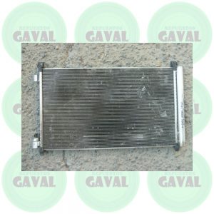 Radiador de Aire A/C Condensador Nissan Xtrail T30 2017 (Sólo detalles estéticos)