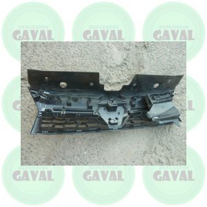 Mascara Renault Duster 2017-2018 (Varios daños)