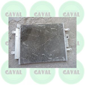 Radiador de Aire A/C Condensador Fiat Palio 1.8 2009-2010 usado