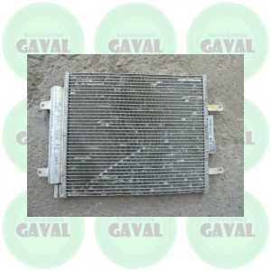 Radiador de Aire A/C Condensador Fiat Palio 1.8 2009-2010 usado