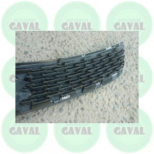 Mascara Suzuki Swift 2012-2013 (Con daños)