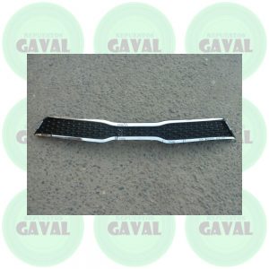 Mascara Kia Soluto 2020-2021 (Varios daños)