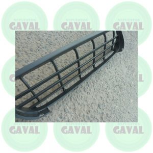 Rejilla de Parachoque Volkswagen Crafter 2007-2009 (Usada)