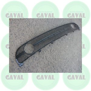 Rejilla de Parachoque Volkswagen Beetle 2002-2003 (Usada)