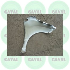 Tapabarro Delantero Chofer Chevrolet Spark GT 2014-2015 (abollado)