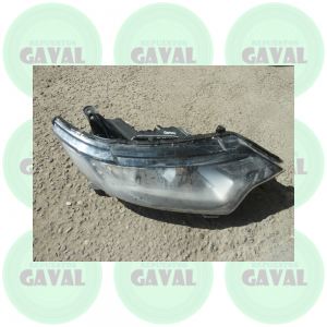 Optico Copiloto Halogeno Mitsubishi Outlander 2016-2018 (dañado y suciedad interior pegada)