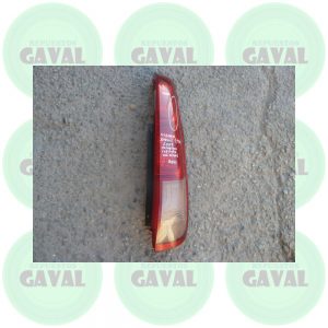Foco Trasero Copiloto Halogeno Nissan Xtrail T30 2008-2010 (dañado)