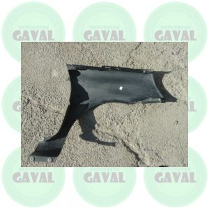 Tapabarro Delantero Chofer Nissan Platina 2005-2007 (usado)