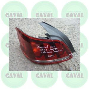Foco Trasero Chofer Halogeno Peugeot 301 2020-2021 (dañado)