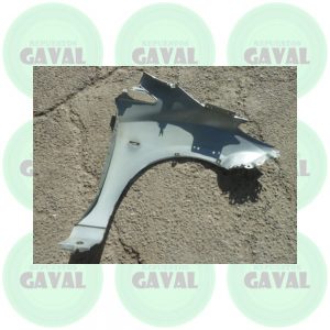 Tapabarro Delantero Chofer Mazda 5 2014-2016 (abollado)