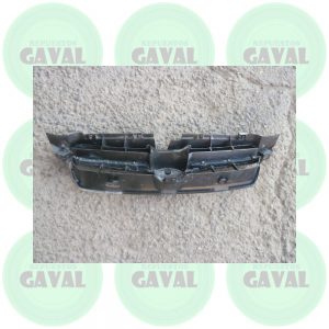 Mascara Subaru Legacy 2005 (dañada)