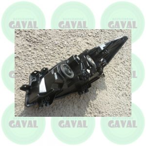 Optico Copiloto Halogeno Mazda 3 2011-2013 (mica dañada)