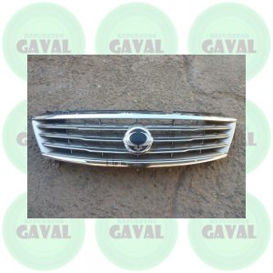 Mascara Ssangyong Rexton 2014-2016 (dañada)