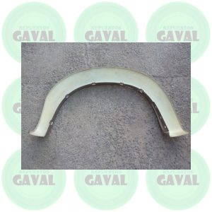 Moldura de Costado Trasera Copiloto Toyota Hilux Cum 2006-2007 (dañada)