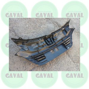 Mascara Honda HRV 2020 (dañada)