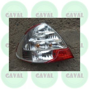 Foco Trasero Chofer Halogeno Mercedes Benz Clase 3 E200 W211 2008 (mica quebrada)