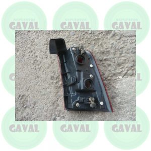 Foco Trasero Chofer Halogeno Suzuki Ignis 2017-2019 (dañado)