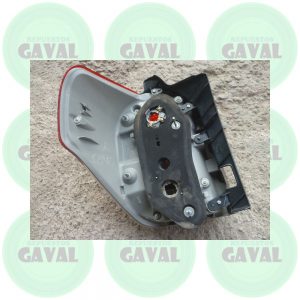 Foco Trasero Copiloto Halogeno Toyota 4Runner 2010-2013 (dañado)