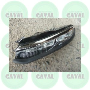 Optico Superior Chofer Halogeno/Leds Citroen C3 Blue 2022 (mica quebrada, leds buenos)