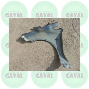 Tapabarro Delantero Copiloto Mazda 5 2014-2016 (abollado)