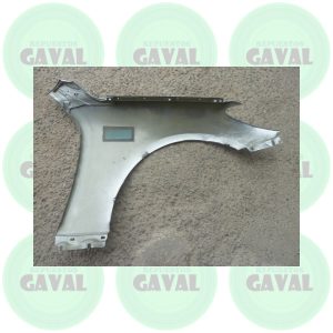 Tapabarro Delantero Chofer Hyundai Genesis Sedan 2009-2011 (abollado)