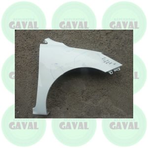 Tapabarro Delantero Copiloto Kia Rio 4 y 5 2019-2021 (abollado)