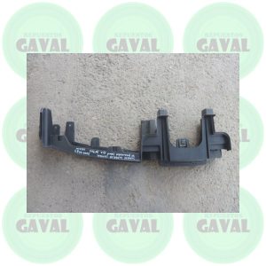 Soporte Superior Central de Parachoque Kia Seltos 2020-2023 (quebrado, falta pedazo)