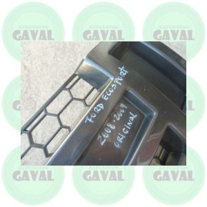 Mascara Ford Ecosport 2008-2010 (dañada)