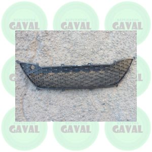 Rejilla de Parachoque Hyundai I10 1.1 2011-2013 (usada)