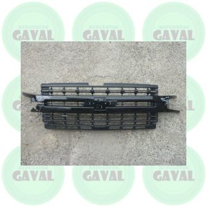 Mascara Chevrolet Silverado LT Trail Boss 2020 (quebrada)