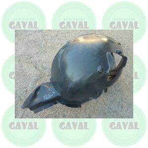 Guardafango Delantero Copiloto Skoda Yeti 2016-2017 (usado)