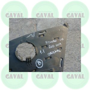 Rejilla de Parachoque Hyundai I10 1.1 2011-2013 (usada)