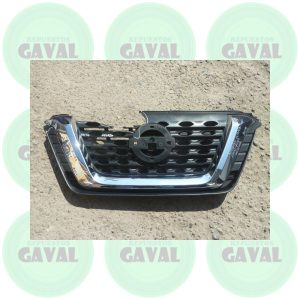 Mascara Superior Nissan Kicks 2018-2020 (quebrada)