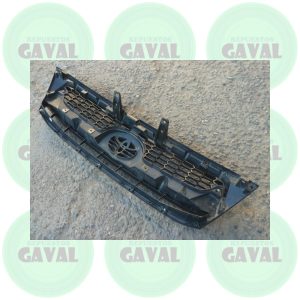 Mascara Toyota Hilux 2010-2011 (dañada)