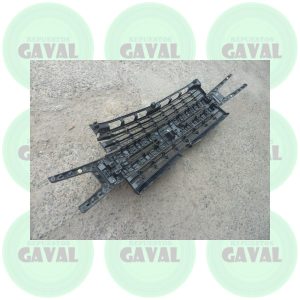 Mascara Chevrolet Silverado LT Trail Boss 2022 (quebrada y dañada)