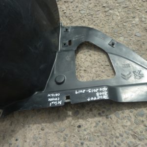 Guardafango Peugeot 2008 2013 2016 delantero chofer daños