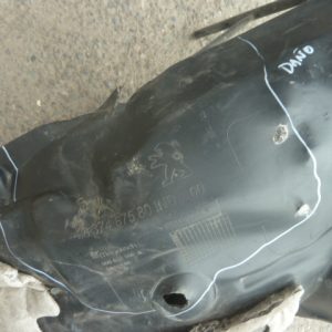 Guardafango peugeot 2008 2021 2023 delantero copiloto daños