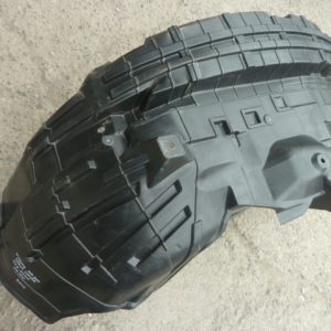 Guardafango nissan np300 2015 2020 delantero chofer daño