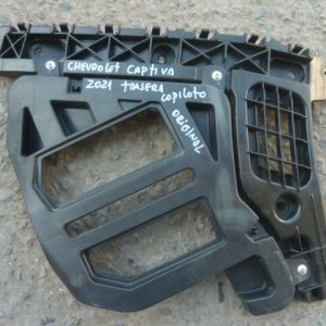 Soporte Mensula trasera copiloto chevrolet 2021 usado