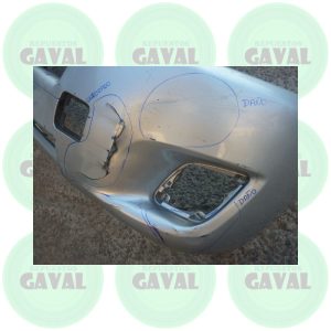 Parachoque Delantero Toyota Rav4 2011-2012 (dañado)