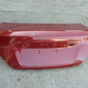 Maleta tapa maletero nissan versa n17 2012 2018 daños alternativa